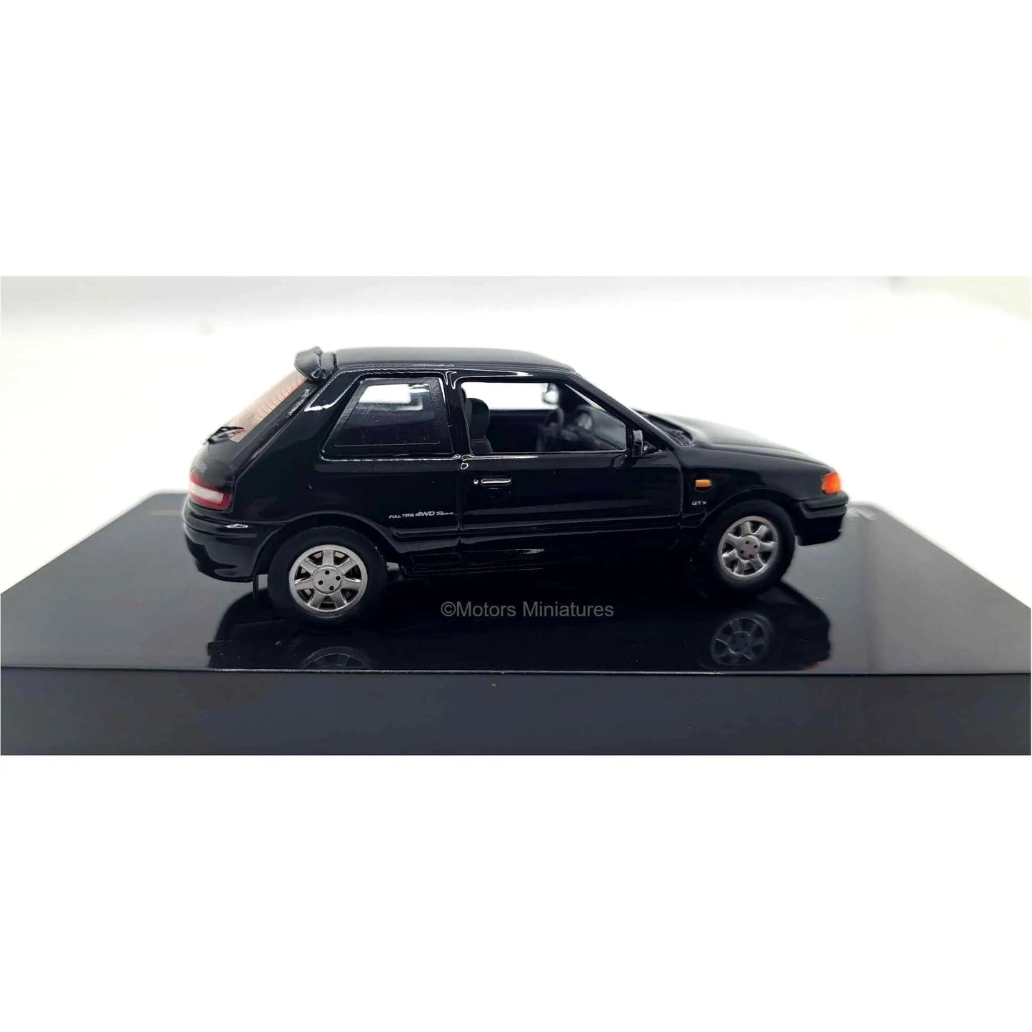Mazda 323 GTX 1989 Black IXO Models 1/43 - CLC235