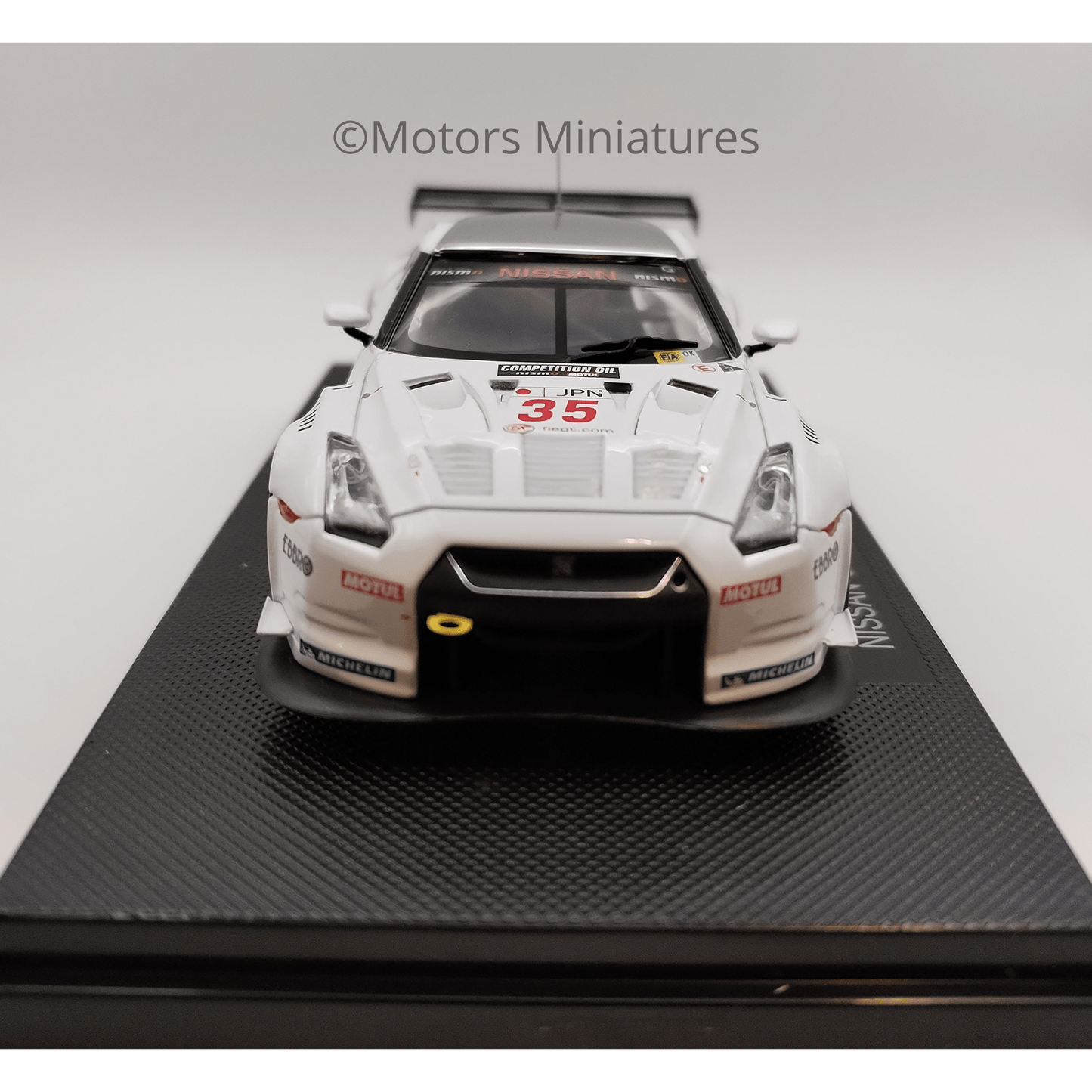 Nissan GT - R GT1 #35 Silverstone 2009 Ebbro 1/43 - 44305