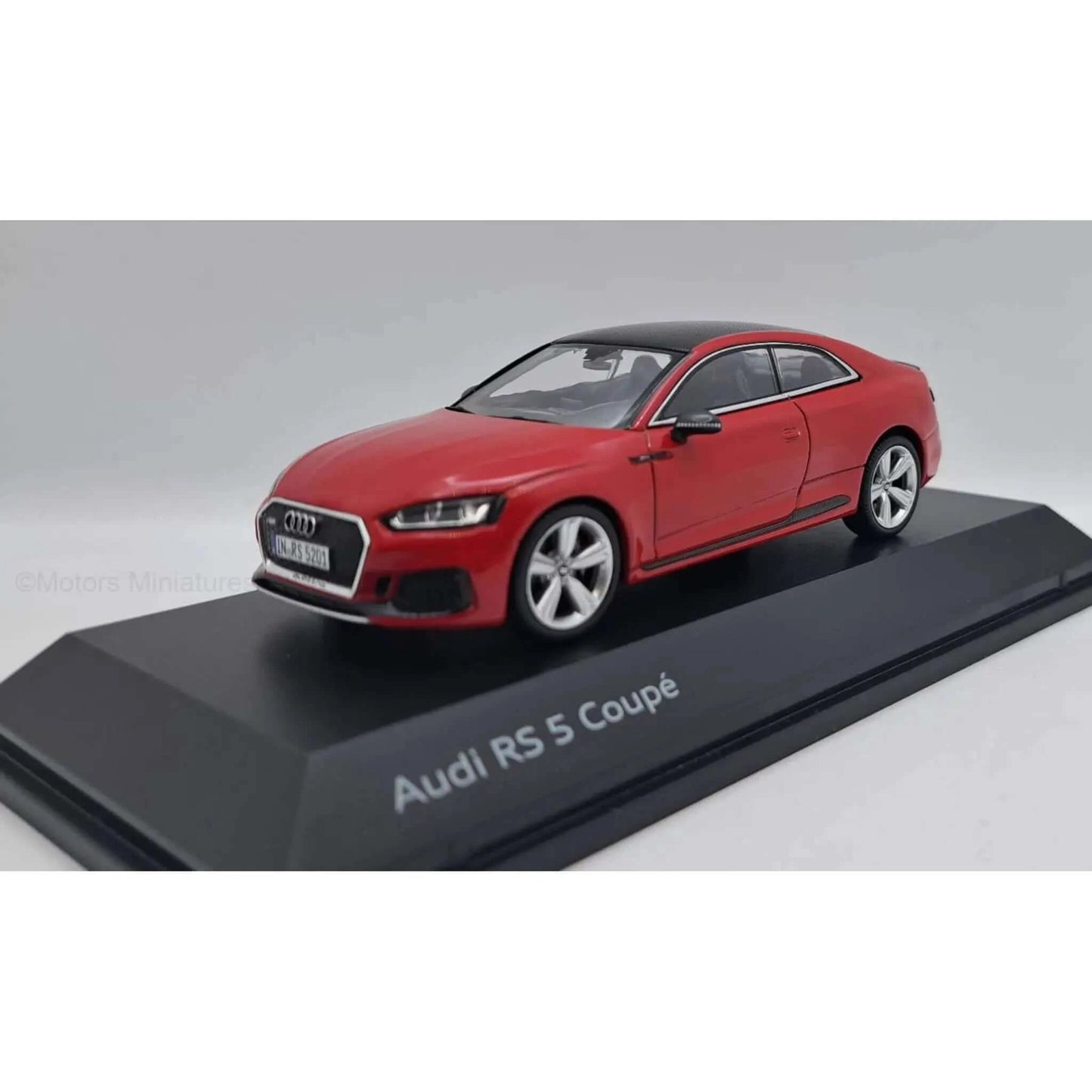 Audi RS5 Coupe Misano Red 2017 iScale 1/43 - Audi5011715031