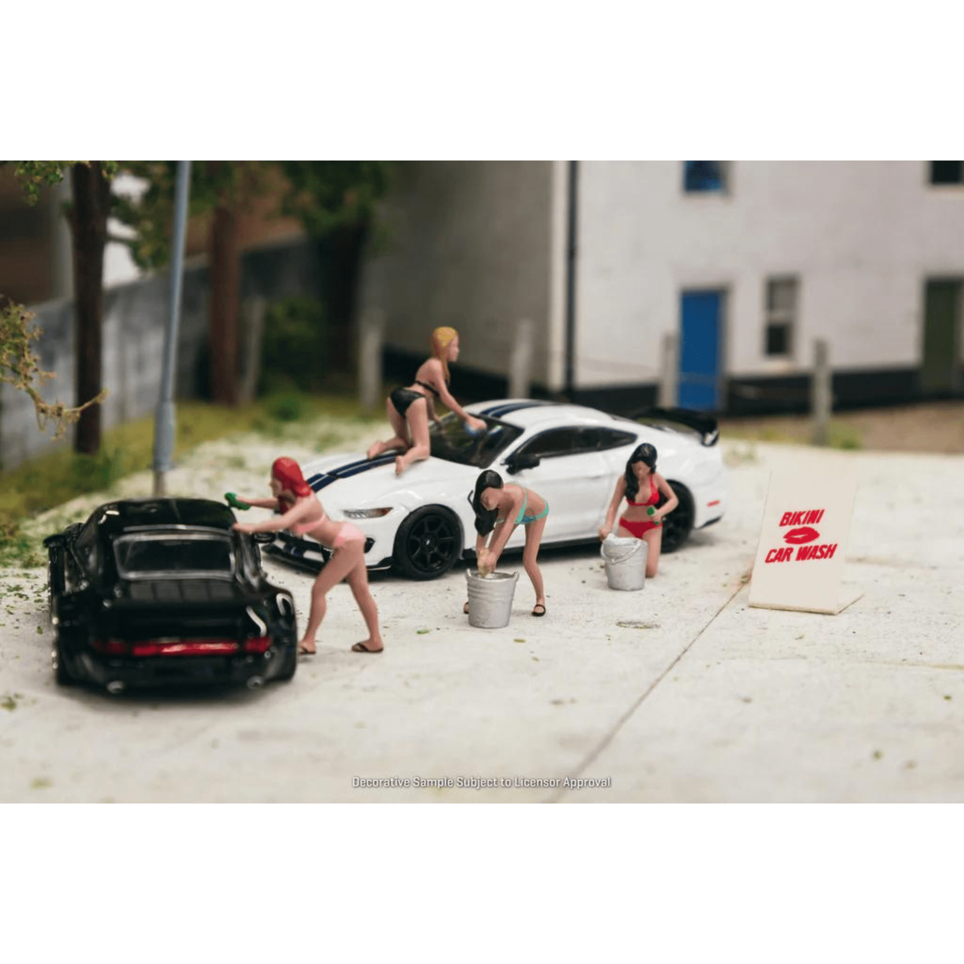 Figurines Bikini Car Wash girls American Diorama X Tarmac Works 1/64 –  Motors Miniatures