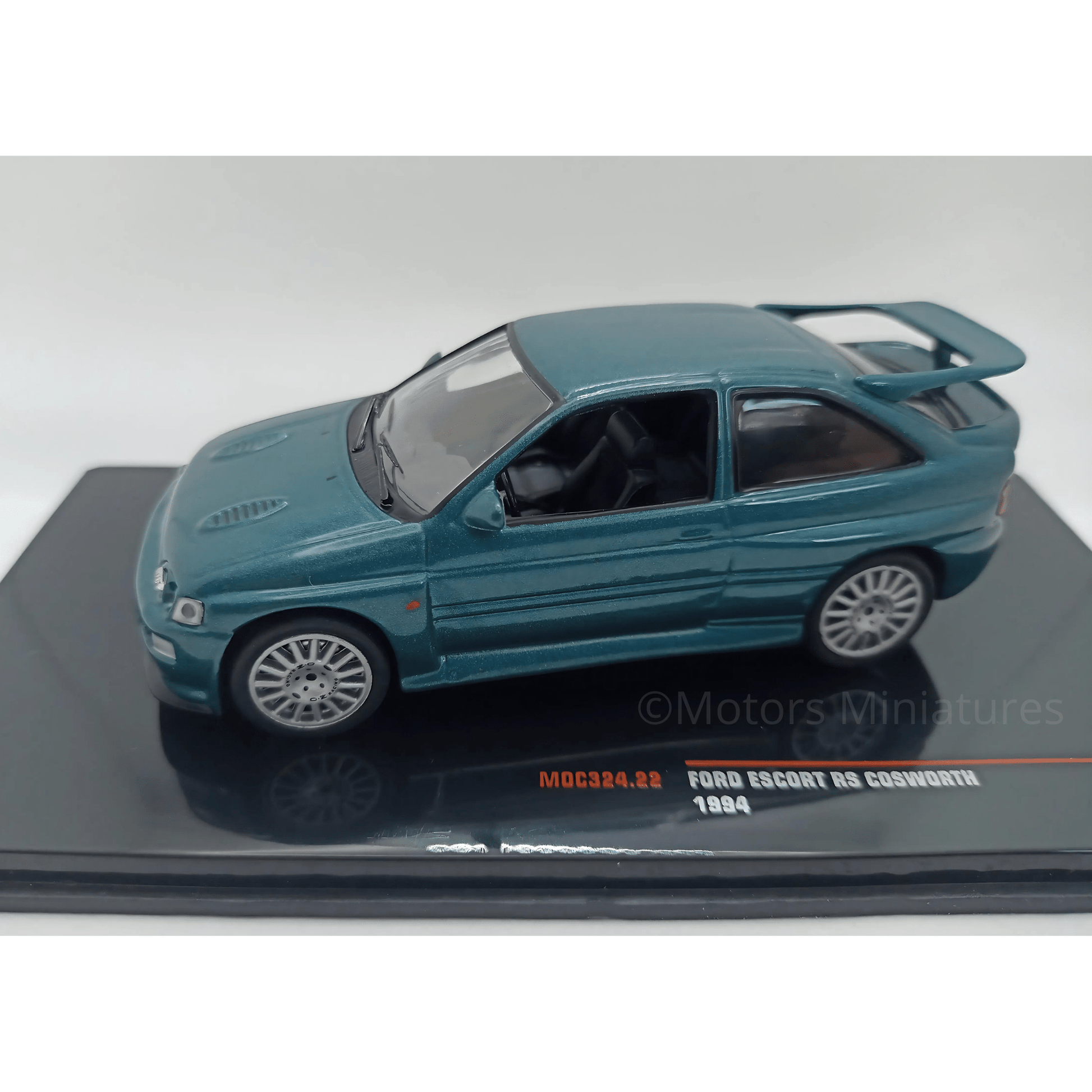 Ford Escort RS Cosworth 1994 Metallic Green Ixo Models 1/43 - MOC324.22