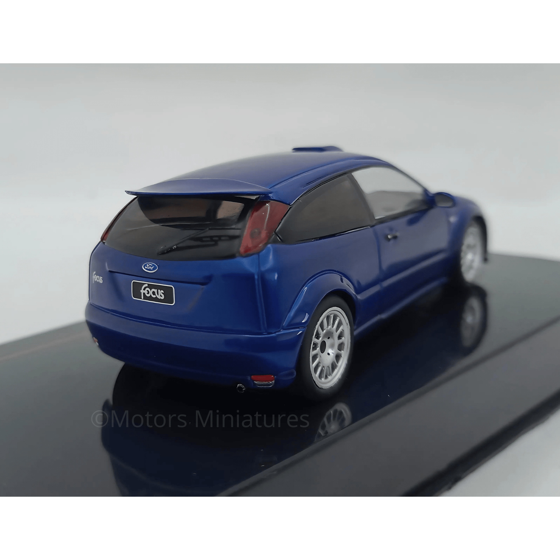 Ford Focus RS 1999 Metallic Blue Ixo Models 1/43 - IXCLC467N.22