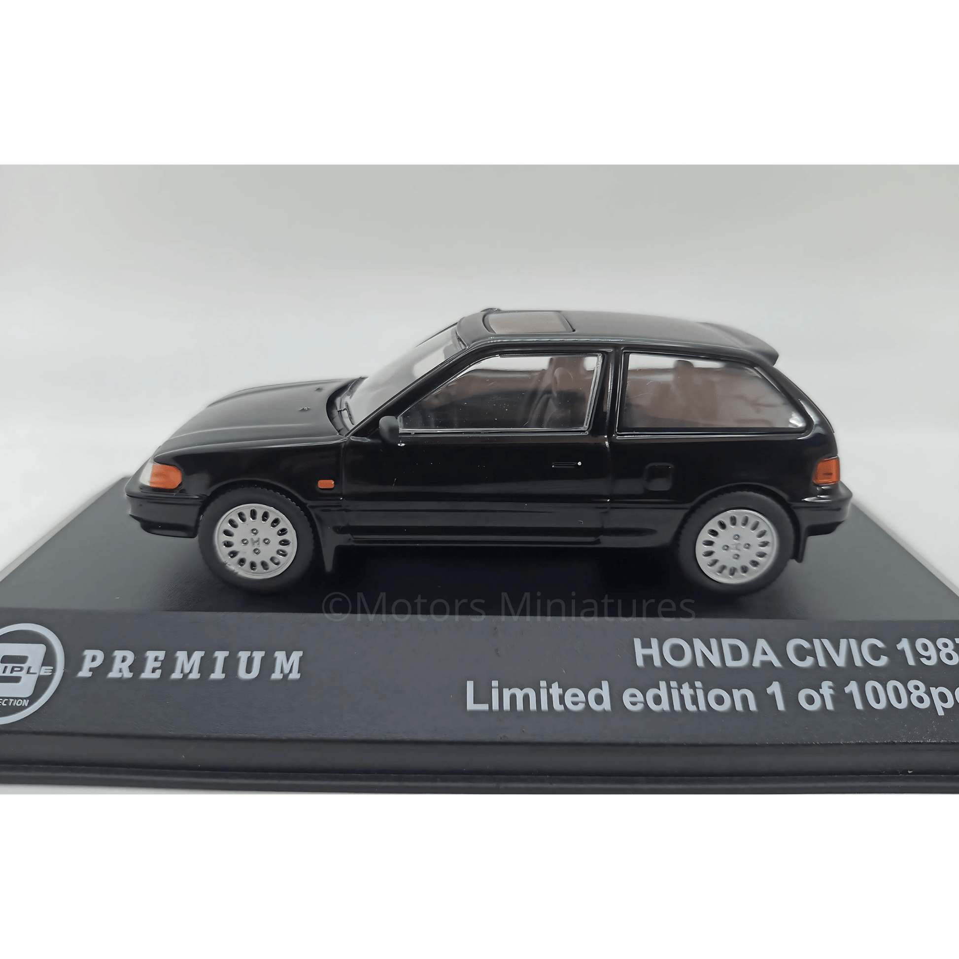 Honda Civic 1987 Noir RHD Triple9 1/43 - T9 - P10004