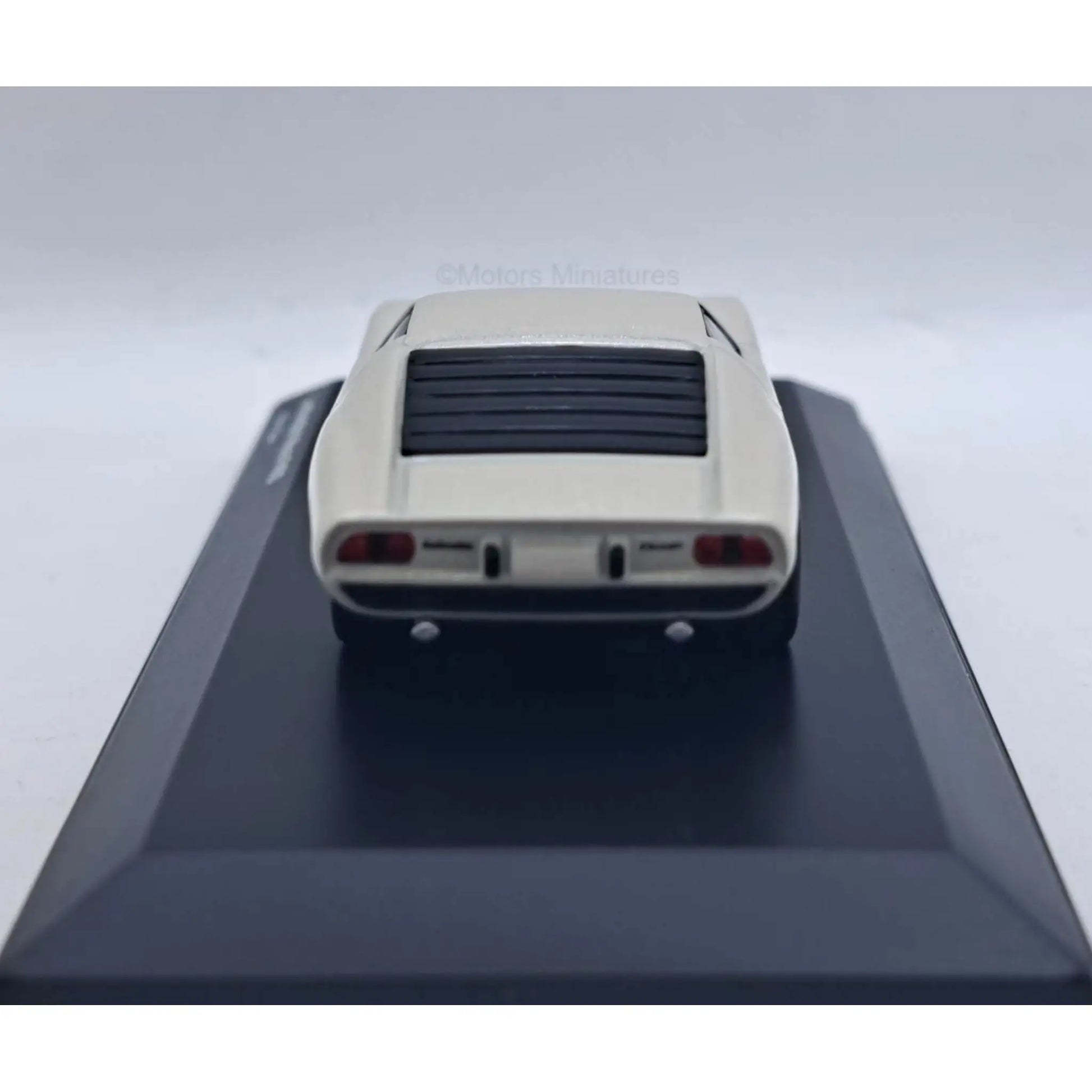 Lamborghini Miura P400 blanc/argent Kyosho 1/64 | Motors Miniatures