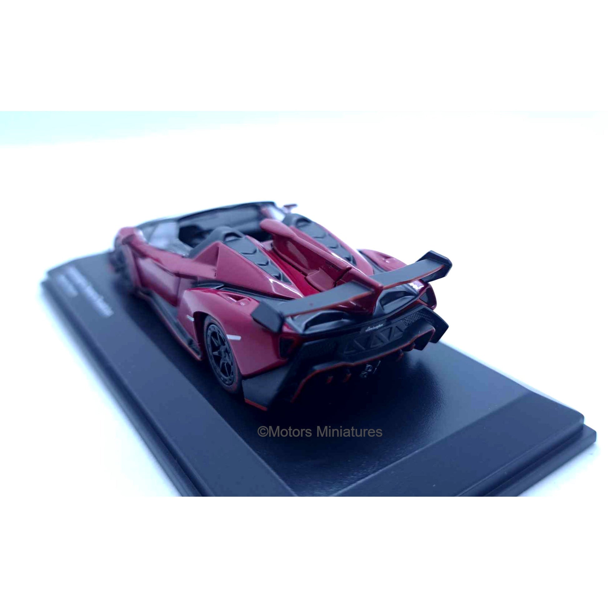 Lamborghini Veneno Roadster Magenta Kyosho 1/64 - kyo7040A3