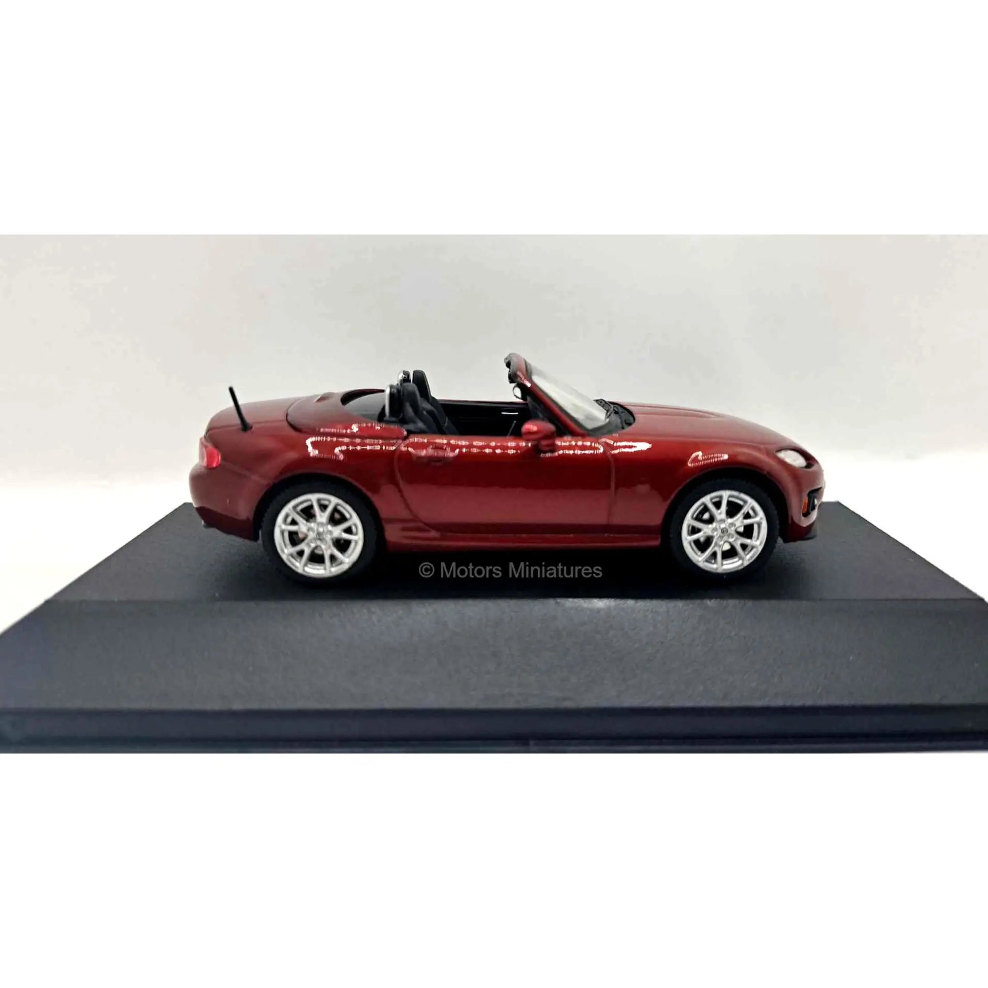 Mazda Roadster 2013 rhd First 43 1/43 | Motors Miniatures