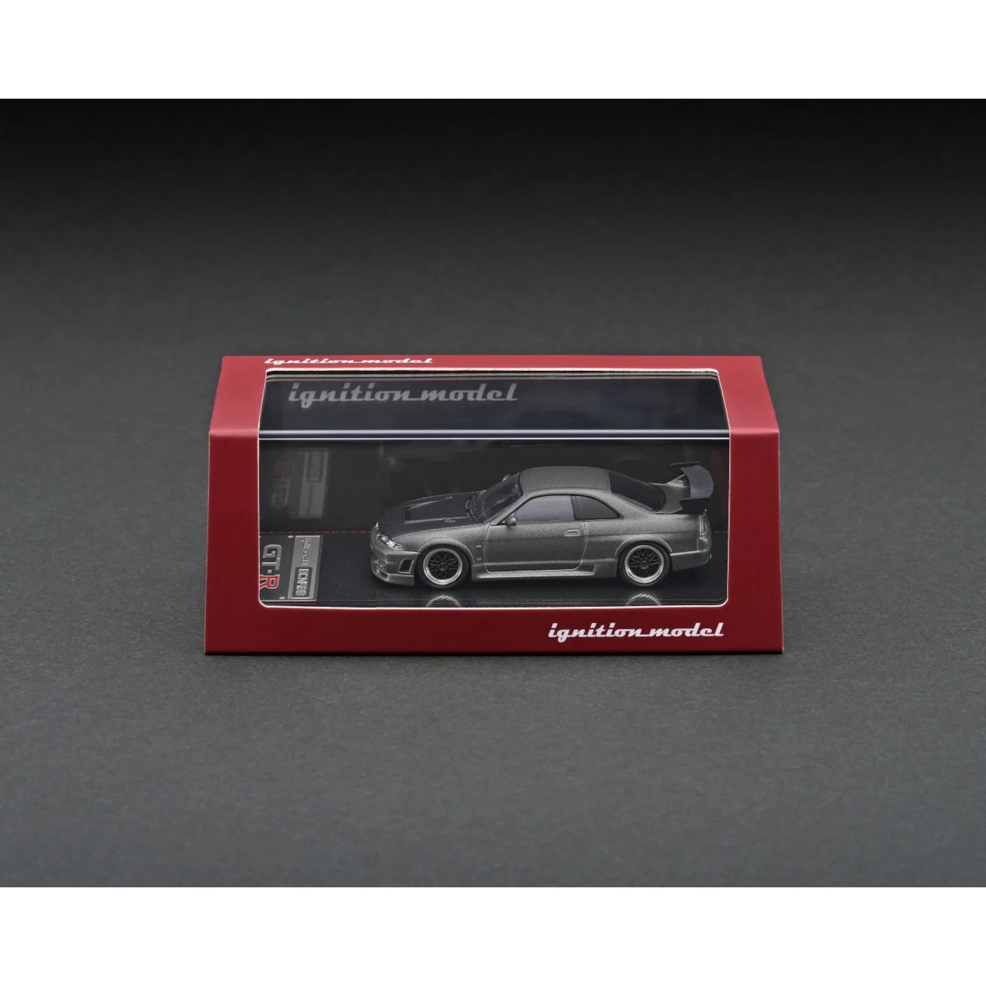 Nissan Nismo R33 GT-R Titanium Gray Ignition Model 1/64 - IG2507