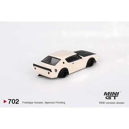 Nissan Skyline Kenmeri Liberty Walk Blanc RHD Mini GT 1/64 - MGT00702 - R