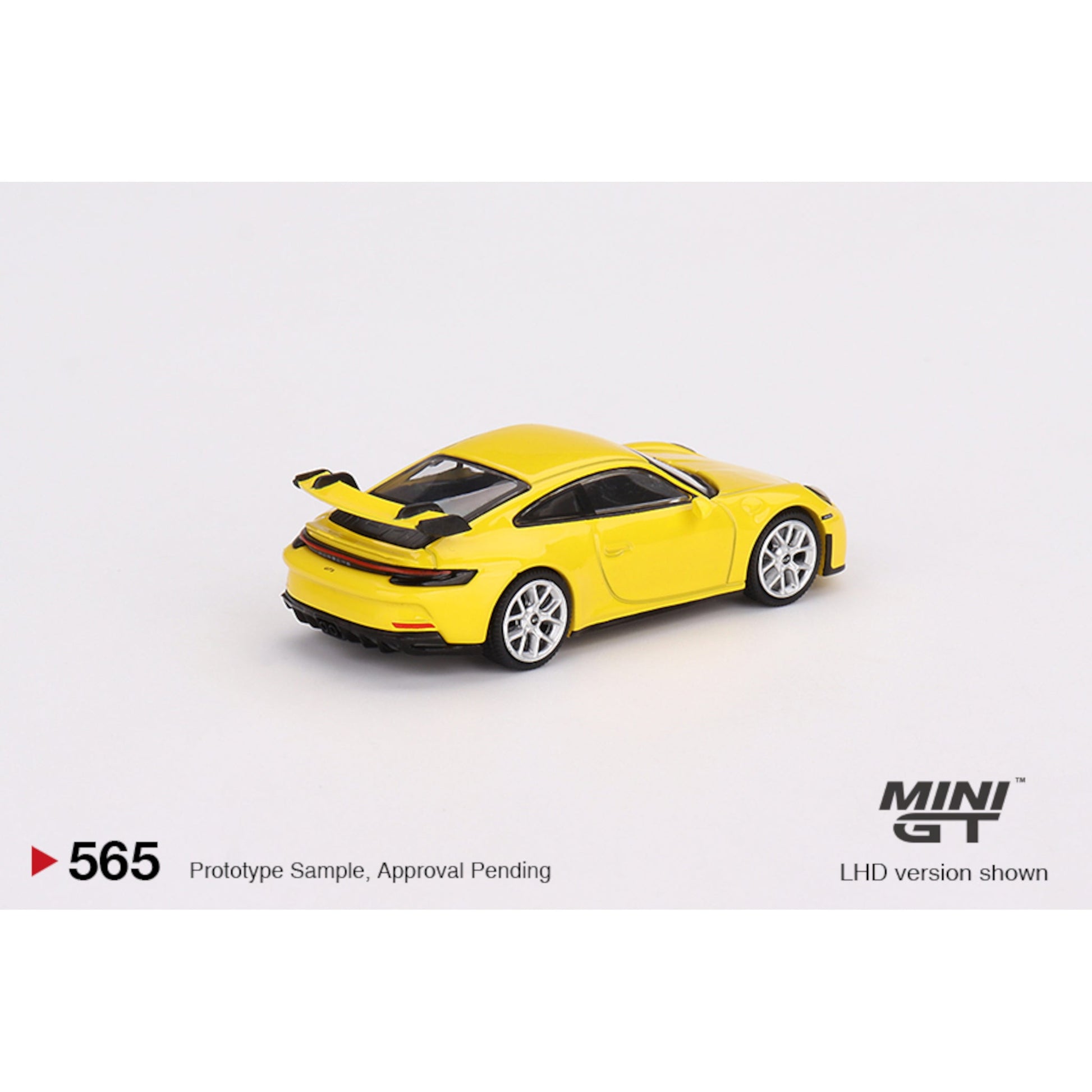 Porsche 911 (992) GT3 LHD Racing Yellow Mini GT 1/64 - MGT00565
