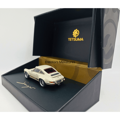 Porsche 964 restomod in Deluxe packaging brandy white Tetsuma 1/64 - tetWCC19002