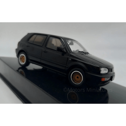 Volkswagen Golf III Custom 1993 Noir Ixo Models 1/43 - IXCLC525N.22