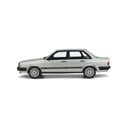 Voiture miniature Audi 80 B2 Quattro Zermatt silver Ottomobile 1/18 | Motors Miniatures
