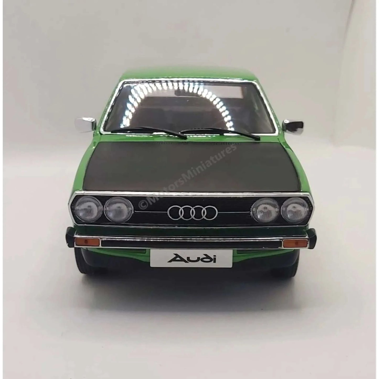 Modèle réduit Audi 80 GT/E 1972 Vert et Noir KK-Scale 1/18 | Motors Miniatures