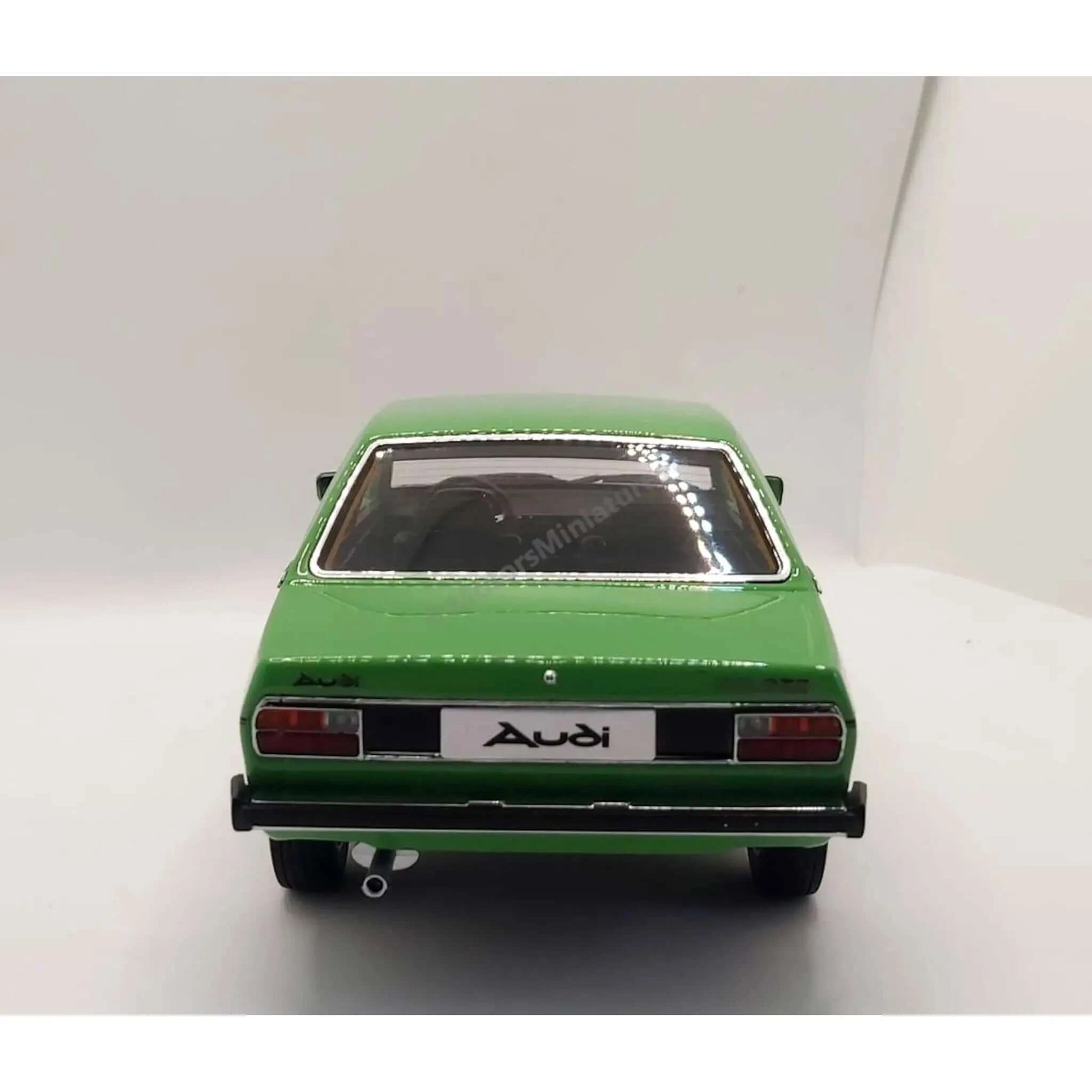 Modèle réduit Audi 80 GT/E 1972 Vert et Noir KK-Scale 1/18 | Motors Miniatures