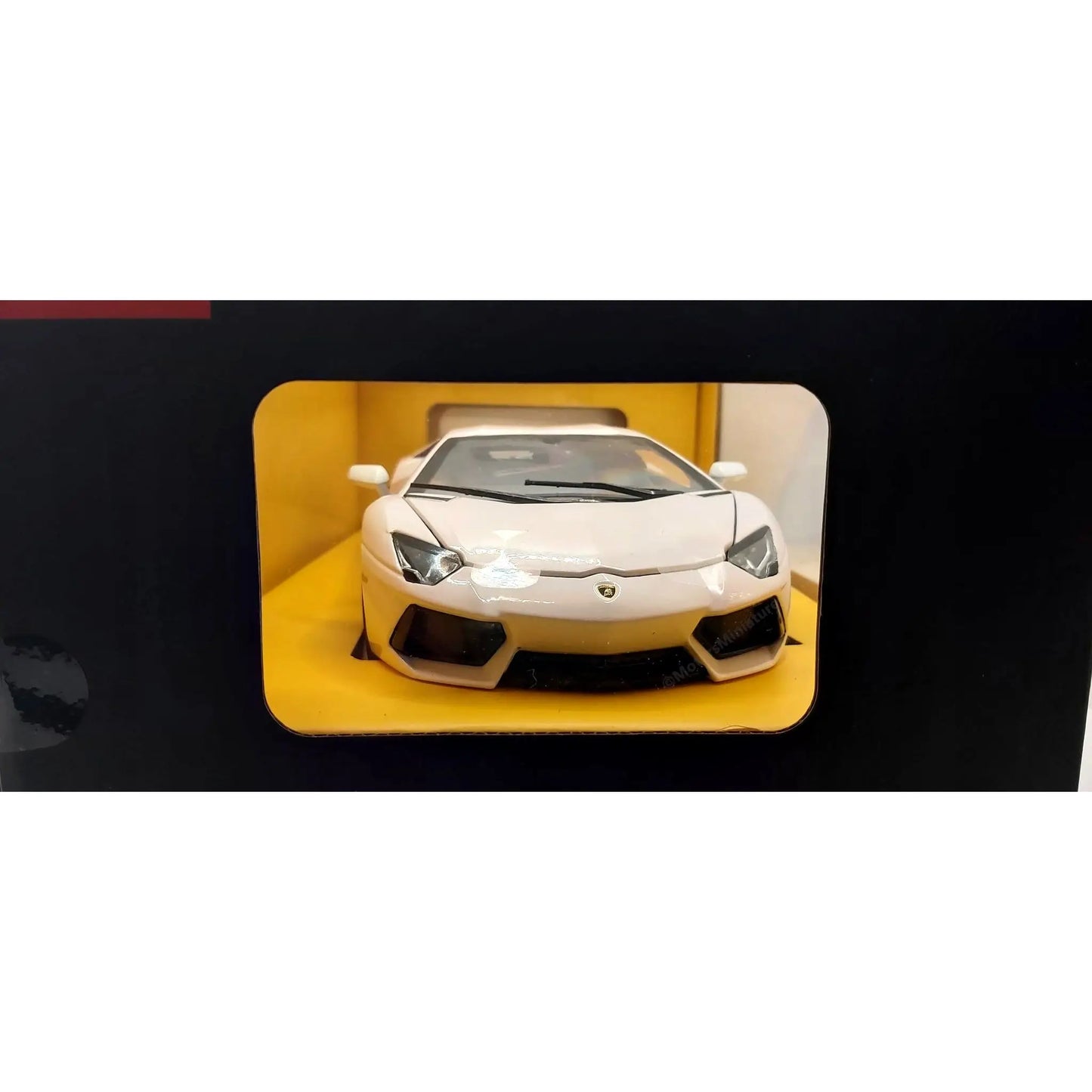 Modèle réduit Lamborghini Aventador LP700 Blanc Rastar 1/18 | Motors Miniatures