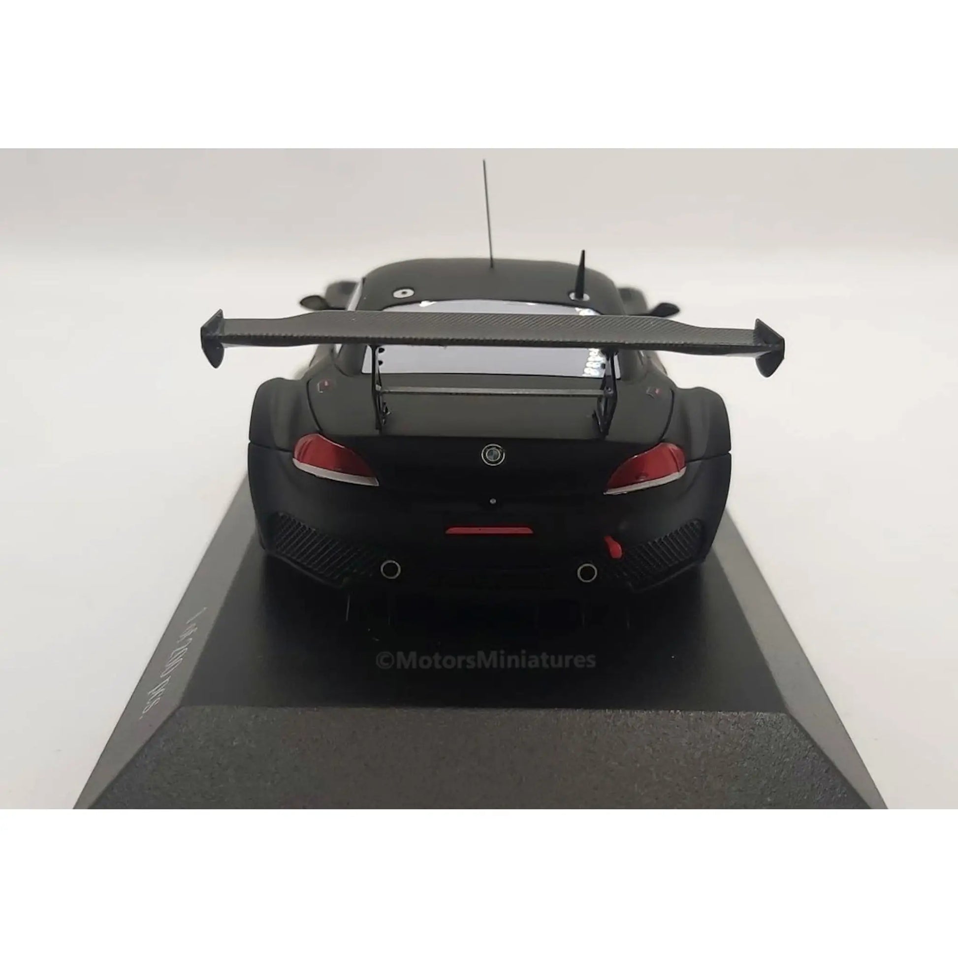 Modèle réduit BMW Z4 GT3 Plain Body Minichamps 1/43 | Motors Miniatures